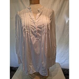 Ann Taylor LOFT Women's White Pleated Button-Up Long Sleeve Shirt Size 8